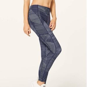 Lululemon Speed Up Tight *Full-On Luxtreme 28" - Etch Hail Midnight Navy